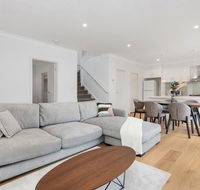 Style Comfort and Convenience - Surfers Gold Coast
