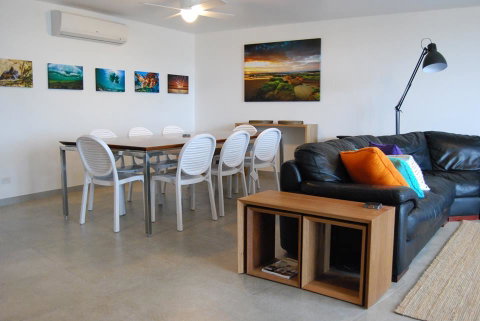 Sundeck Gardens - Surfers Gold Coast 1