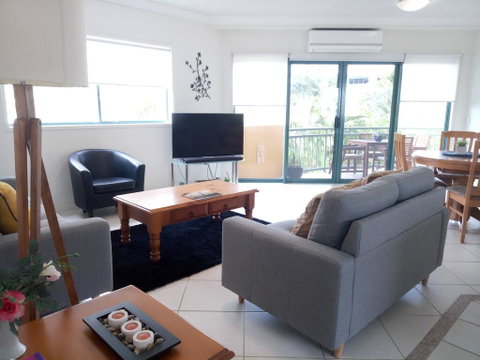 Sunshine Towers Holiday Apartments - Surfers Gold Coast 1