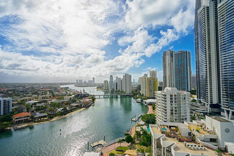 Superb Surfers Paradise Apartment - Top Location! - Surfers Gold Coast 1