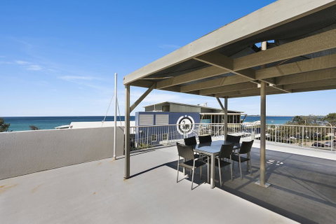 Surfcomber On The Beach - Surfers Gold Coast 1