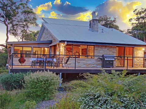 Sydney View - 70km From Sydney, 1000km From Care! - Surfers Gold Coast 1