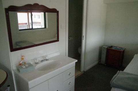 T's Resort & Motel - Surfers Gold Coast 1