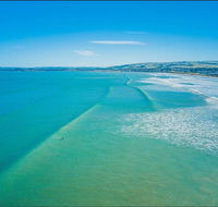 Tahren Beachfront Shack - Surfers Gold Coast