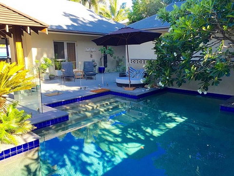 Tali Oak Beach House - Surfers Gold Coast 0
