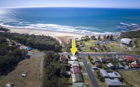 Tallowood Beachfront Cottage - Surfers Gold Coast 1