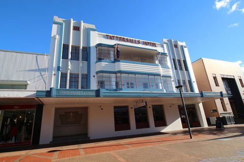 Tattersalls Hotel - Surfers Gold Coast 0