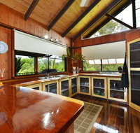 Tea Tree Cottage - Surfers Gold Coast