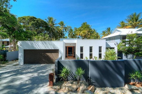 Tenterfield On Oak - Surfers Gold Coast 3