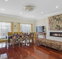 The Art House - Surfers Gold Coast