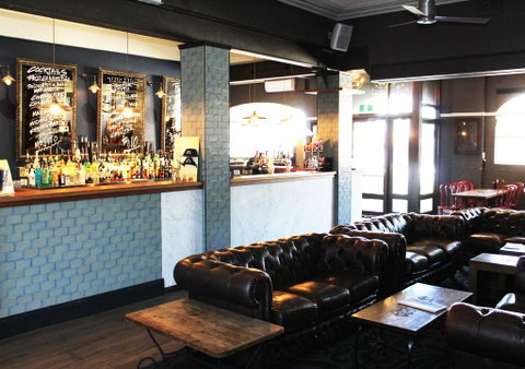 The Astor Hotel Motel - Surfers Gold Coast 1