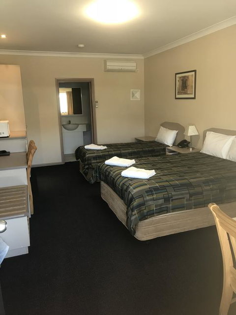 The Bakehouse Motel - Surfers Gold Coast 1