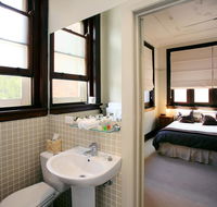The Bank Guesthouse - Surfers Gold Coast