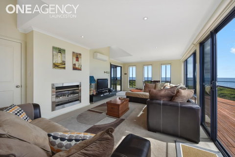 Seaspray - Surfers Gold Coast 6