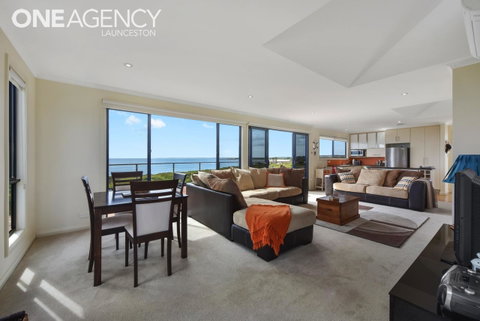 Seaspray - Surfers Gold Coast 8