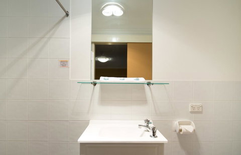 Beltana Hotel - Surfers Gold Coast 14