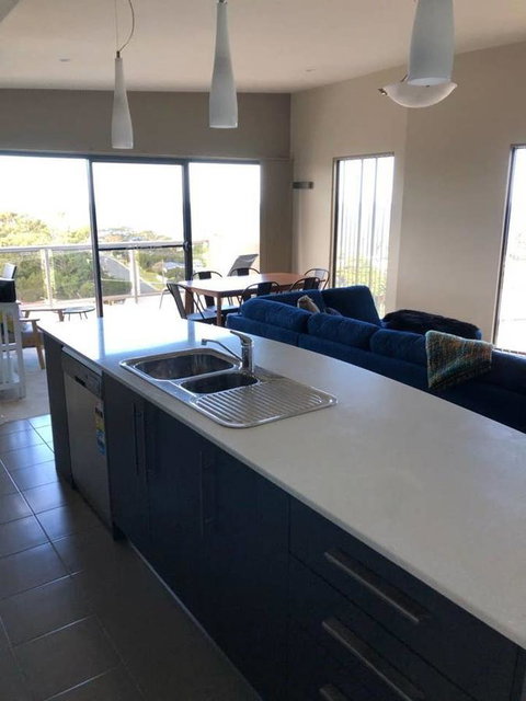 Bicheno Views On Douglas - Surfers Gold Coast 8