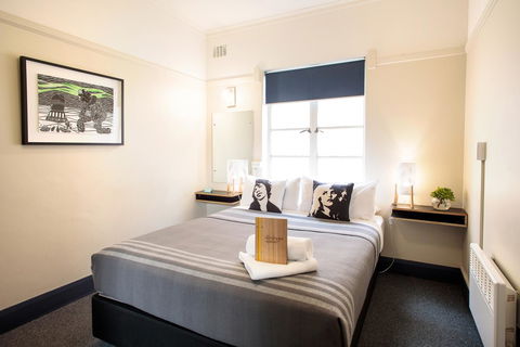 Alabama Hotel Hobart - Surfers Gold Coast 22