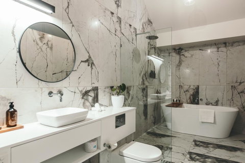 Maylands Lodge - Surfers Gold Coast 10