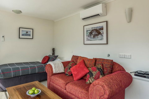 Moonrise View Apartment - Surfers Gold Coast 2