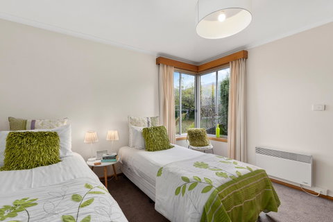 That '70s House - Surfers Gold Coast 15