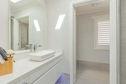 Nature & Relax House, Panoramic Sea View, Free Parking 37 - Surfers Gold Coast 17