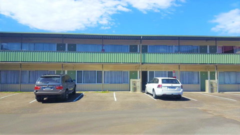 Mt Lyell Motor Inn - Surfers Gold Coast 37