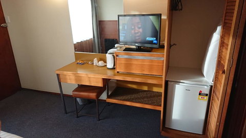 Mt Lyell Motor Inn - Surfers Gold Coast 2