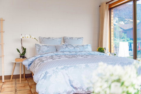 Vintage Cuddle Guest House - Surfers Gold Coast 6