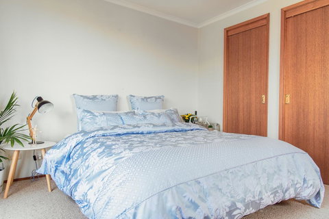 Vintage Cuddle Guest House - Surfers Gold Coast 12