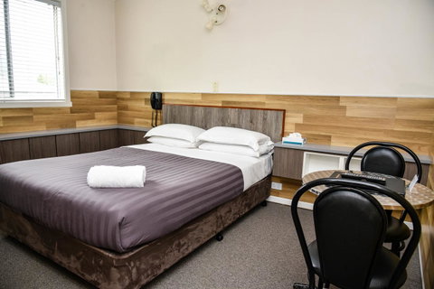 Hobart Tower Motel - Surfers Gold Coast 7
