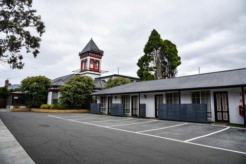 Hobart Tower Motel - Surfers Gold Coast 1