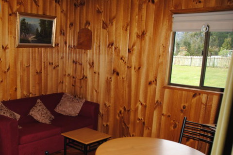The Wombat Cottage - Surfers Gold Coast 6