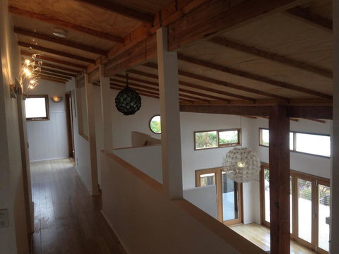 Driftwood Bay Of Fires - Surfers Gold Coast 2