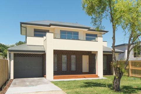 Rosewater Townhouses Dromana - Surfers Gold Coast 26