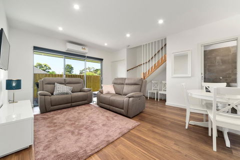 Rosewater Townhouses Dromana - Surfers Gold Coast 14