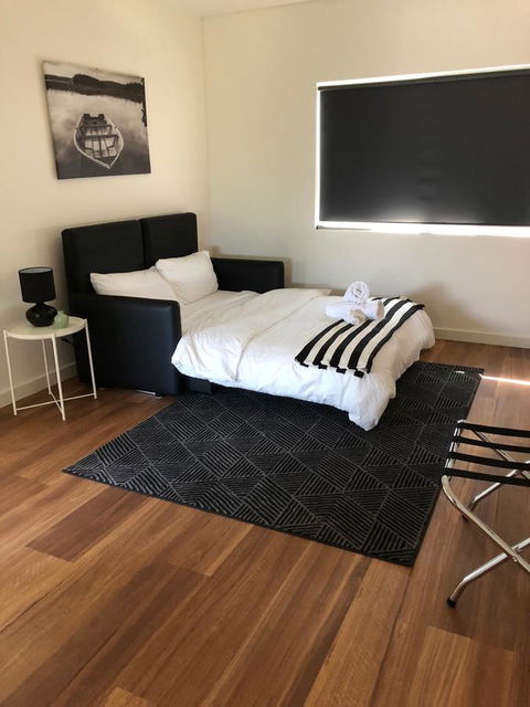 Rosewater Townhouses Dromana - Surfers Gold Coast 2
