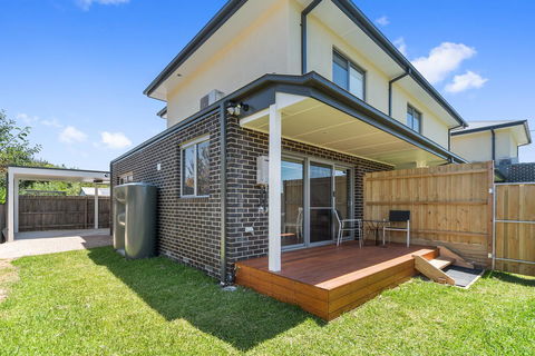 Rosewater Townhouses Dromana - Surfers Gold Coast 12
