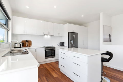 Rosewater Townhouses Dromana - Surfers Gold Coast 24