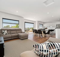 Rosewater Townhouses Dromana - Surfers Gold Coast