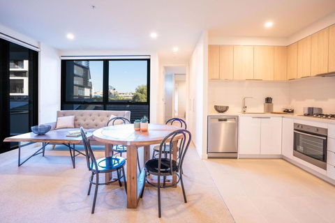 Poplar Apartments - Surfers Gold Coast 21
