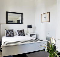 The Royal Hotel Mornington - Surfers Gold Coast
