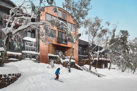 Astra Falls Creek - Surfers Gold Coast 28