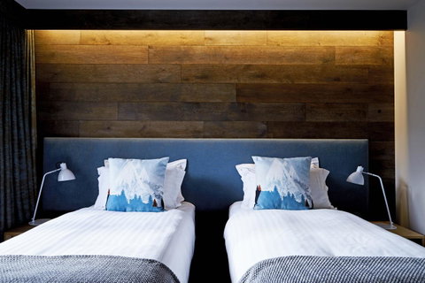 Astra Falls Creek - Surfers Gold Coast 22