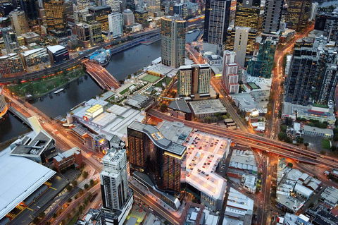 Crown Metropol Melbourne - Surfers Gold Coast 11