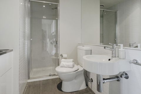 Mono Apartments On Franklin Street - Surfers Gold Coast 21