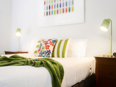 Boutique Stays Sandyside- Sandringham Villa Units - Surfers Gold Coast 9