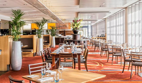 PARKROYAL Melbourne Airport - Surfers Gold Coast 9