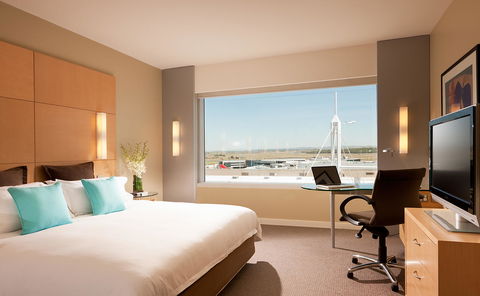 PARKROYAL Melbourne Airport - Surfers Gold Coast 41