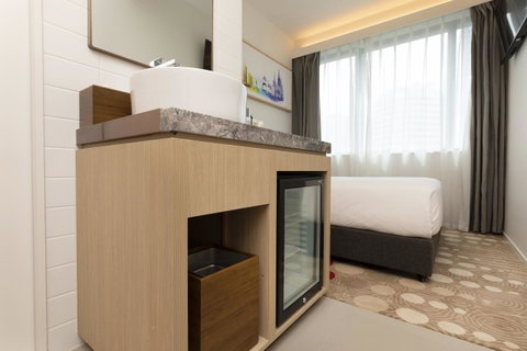 Ibis Melbourne Central - Surfers Gold Coast 35